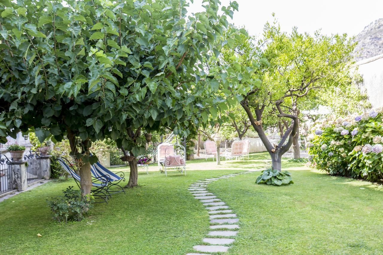 Bed and Breakfast Palazzo Cacace Relais Пьяно-ди-Сорренто Экстерьер фото