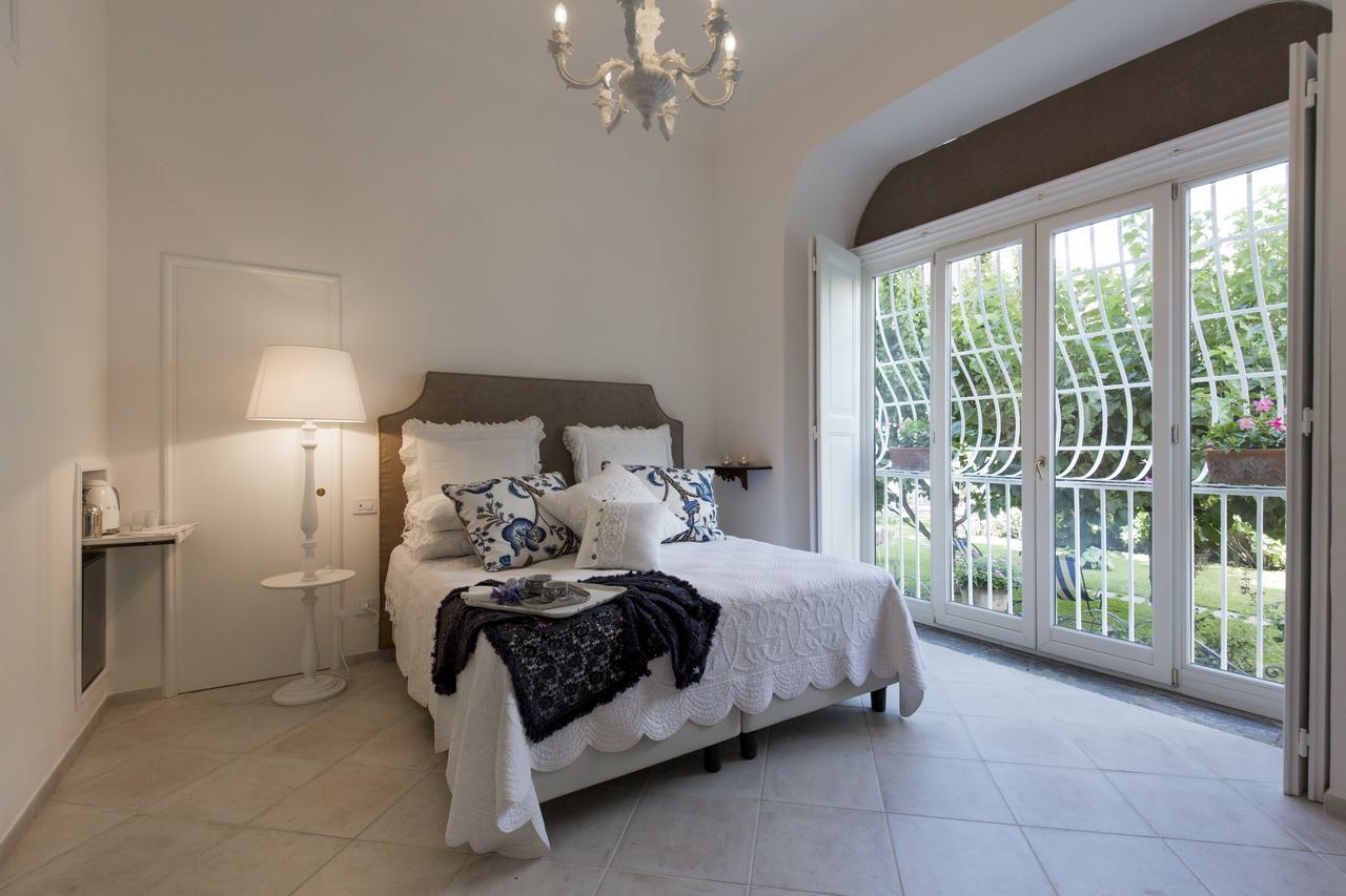 Bed and Breakfast Palazzo Cacace Relais Пьяно-ди-Сорренто Экстерьер фото